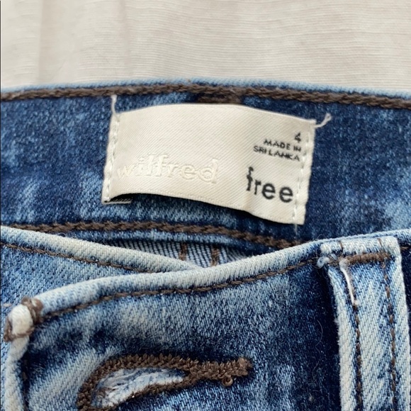 Aritzia Wilfred Free Jegging Skirt - Picture 2 of 3